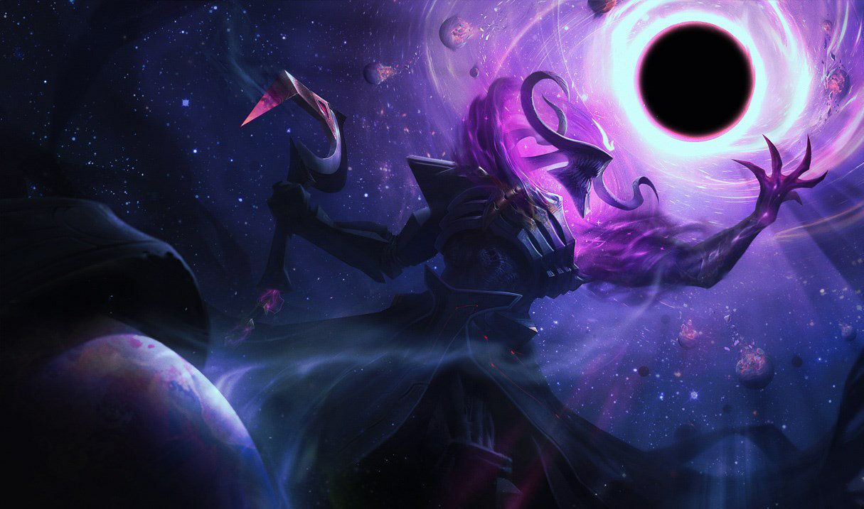 Top Thresh Skin Darkstar with a Black Hole In Front of Thresh With Giant Horns and Stars Behind Him